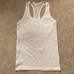 Lululemon run swiftly tank